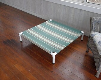 outside dog beds do it yourself pet beds heavy duty mesh sizes colors dog cot indoor outdoor elevated bed window cat stain mildew and fade resistant outside bed easy to clean beds outside dog beds do it yourself pet beds heavy duty mesh sizes colors dog cot indoor outdoor elevated bed window cat stain mildew and fade resistant outside bed easy to clean beds