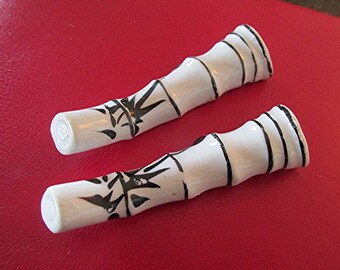 Ceramic chopstick rests two vintage bamboo design Japanese style hand painted hashioki..