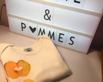 Small long sleeve boat Apple Bodysuit