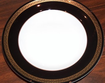 p7419: SHENANGO 9" Bowl Black & Gold Inlay Soup Serving Vegetable Restaurant Hotel Ware China at Vintageway Furniture