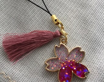 Japanese sakura cherry blossom resin keychain