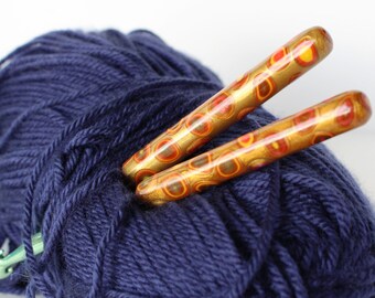 Crochet Hook Boye I /9 (5.25 mm) with Polymer Comfort Handle GOLD color