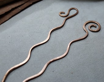 Hairstyle for thick hair, metal hair fork, hair chopsticks, curly copper hair minimal, for bun, hair slide on long hair, hair sticks, spiral