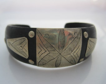 Tuareg Bracelet, Ebony and Metal, Artisan Made, Berber Saharan Jewelry