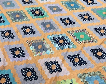 Hand Pieced 1930s Feed Sack Grandmothers Flower Garden Quilt Top