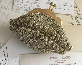 Vintage gold lamé crocheted coin purse