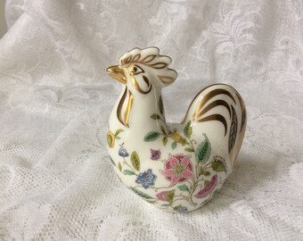 Pretty Minton’s Hadden Hall Hen paperweight