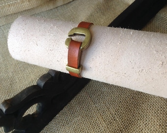 Tan Leather Cuff - with horseshoe-shaped Antique Brass clasp