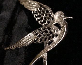 Sarah Coventry Silver Tone Bird Brooch