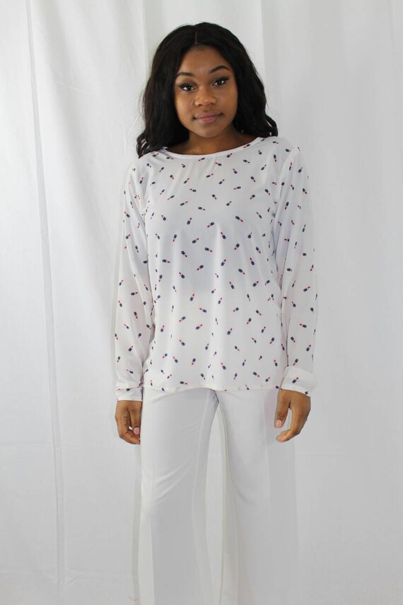 JoJo Lipstick Off White/Creamy Blouse Top