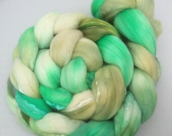 Mintish - handdyed merino/Silk-top 3.5 oz