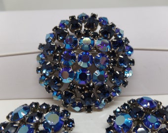 Gorgeous Vintage Blue Aurora Borealis Crystal Brooch Set