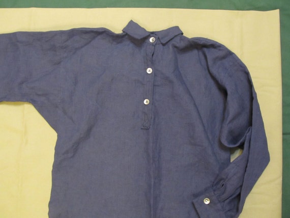 17 inch neck / Large Linen Shirt Hand sewn button holes