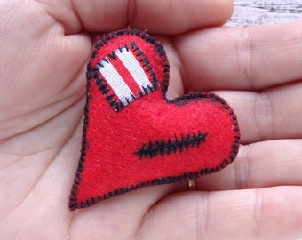 Sutured heart pin Wounded heart brooch Felt heart pin Primitive heart gift Patched heart bauble Broken heart accessory Charred heart bijou