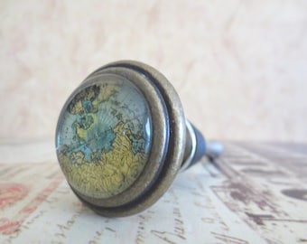 Wine Bottle Stopper - Gold Map Wine Stopper