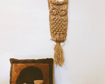Vintage 1960s 1970s Macrame Owl Wall Hanging / Hippie / Bohemian Home Decor