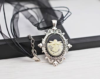 Dragonfly Necklace, Dragonfly Cameo, Cameo Necklace, Black Cameo Necklace, Black Necklace, Cameo Jewelry, Flower Cameo, Dragonfly, For Her
