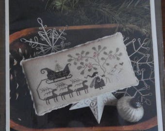 Merry Two of A Bowl Full of Merries by Plum Street Samplers