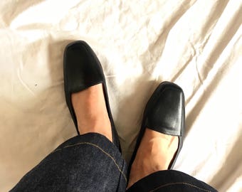 Vintage Black buttery soft leather minimalist Flats Ballet Slip Ons Enzo size 8.5
