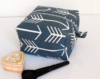 Large Cosmetic Bag, Arrow Make Up Bag, Womens Makeup Bag, Womens Toiletry Bag, Large Makeup Bag, Beauty Bag, Best Toiletry Bag, Vanity Bag