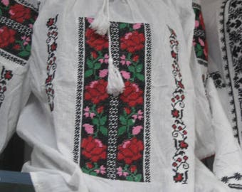 Romanian traditional hand embroidered blouse FREE SHIPPING