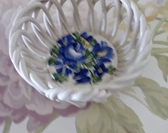 Vintage Ring Basket Hand Painted