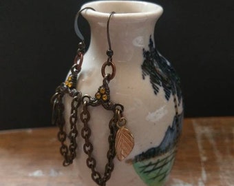 Vintage inspired drop earrings with leaf