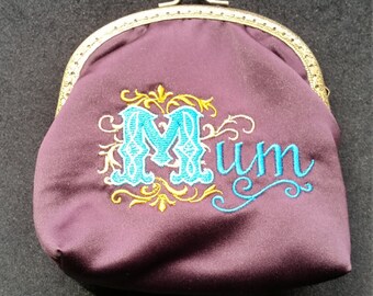 L340. Large coin purse for Mum