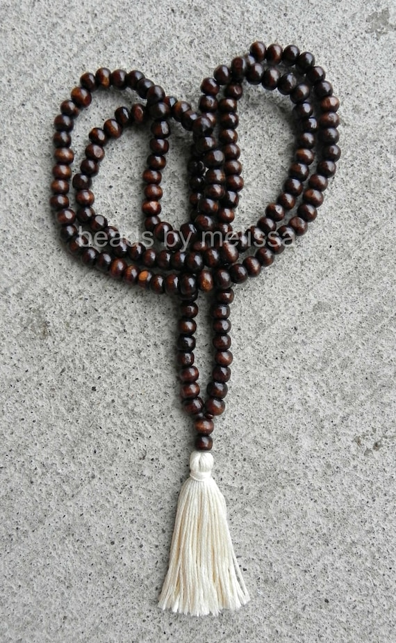 40 wood bead necklace with cream white tassel
