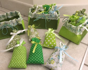 sachet de lavande, panier en feutrine et 6 sachets de lavande ,cadeau unique fait main