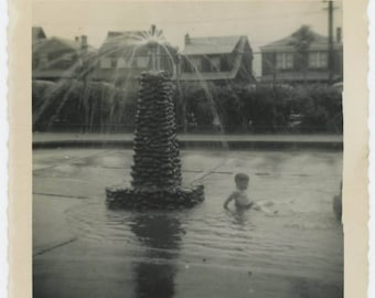 Vintage Snapshot Photo: Boy in Fountain, c1950s (710612)