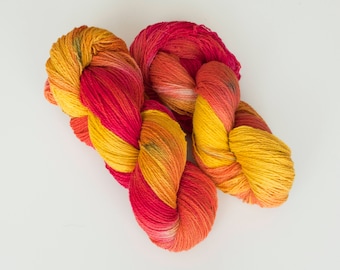 Hand Dyed Yarn Wool Yarn For Knitting , Gradient Yarn, Worsted Sock Yarn 2 Ply 400g (14oz) 100% Wool Yarn, 2 Skeins