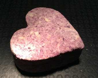 Lavender Heart Bath Bomb - 3 oz