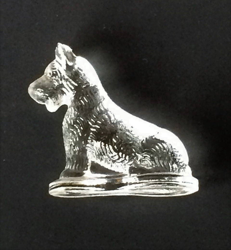 glass scottie dog figurine