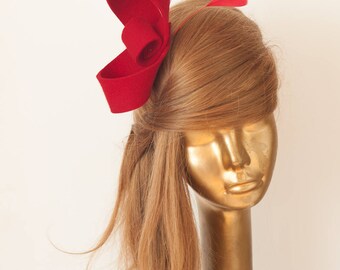 Unique Modern Red FELT FASCINATOR. BRIDAL Fascinator . Red Headpiece, Red Party Bow Fascinator for Women