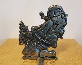 Heavy Cast Metal Santa Claus Stocking Holder