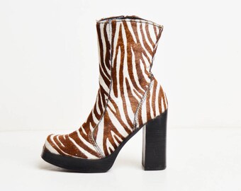 Vintage 90s Pony Fur Platform Boots / 1990s Steve Madden Brown and White Striped Pony Fur Leather 7.5