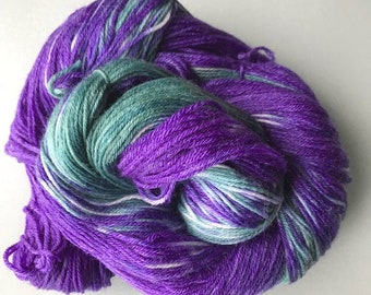 Handdyed Yarn, Gradient yarn, Speckled yarn