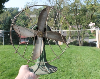 Vintage Electric Fan by Made-Rite Corp, Cleveland, Ohio -