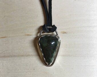 Damele Arrow Necklace