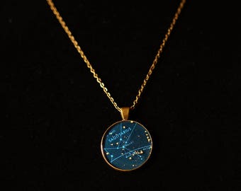 Sagittarius Zodiac Pendant w 30inch chain