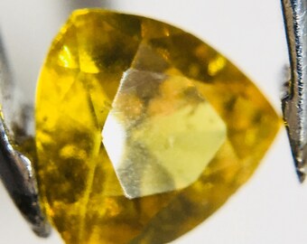 Yellow Sapphire 0 95ct