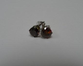 14k White Gold 5mm Round Cut Garnet Post Earrings Stud Earrings Jewelry January Birthstone