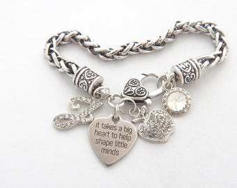 Gifts for TEACHERs, New Teacher Bracelet, Personalized teacher gift, It takes a big heart to help shape little minds, End of year gift