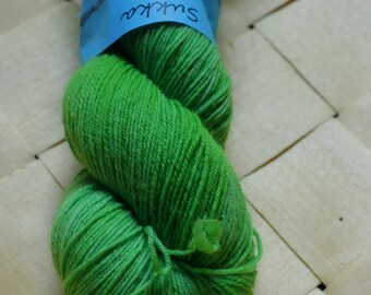 Handdyed Hopeasäie Sukka, Outsider 183