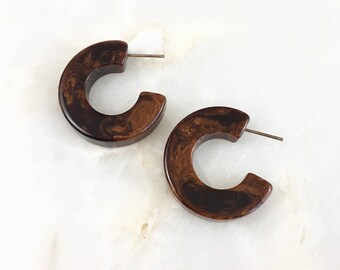 Vintage Bakelite Marble Swirl Hoop Earrings