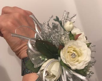 Prom corsage