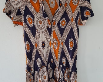 70s vintage patterned top