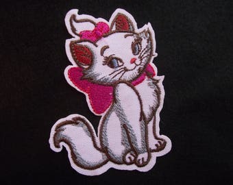 DISNEY MARIE APPLIQUE,White Cat On Patch,Sewing Notions,White Cartoon Cat Iron On Patch,Applique,Clothing Design,Aristocats Marie White Cat