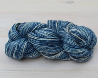 Manos del Uruguay - Silk Blend - Knitting wool - Colour: Aquarius #7338 - 50g Extra fine Merino-Silk - DK weight